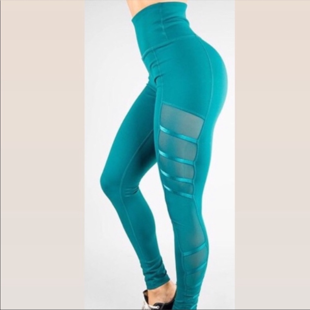 Buffbunny mesh leggings